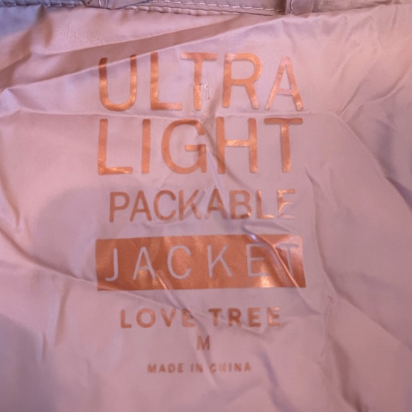 Women's Hooded Quilted Jacket - Pink - Picture 4 of 9